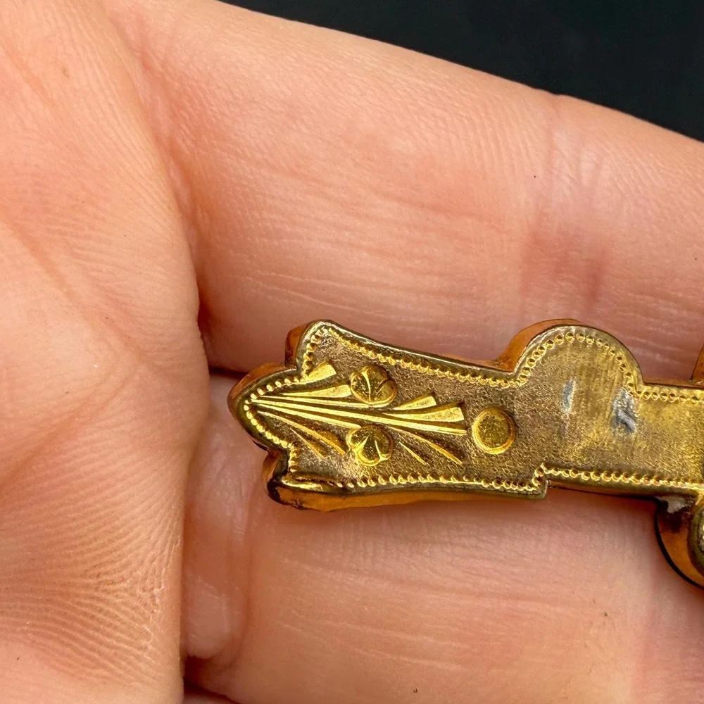 Vintage Victorian Bar Brooch Gold Tone Heraldic Crest Etched